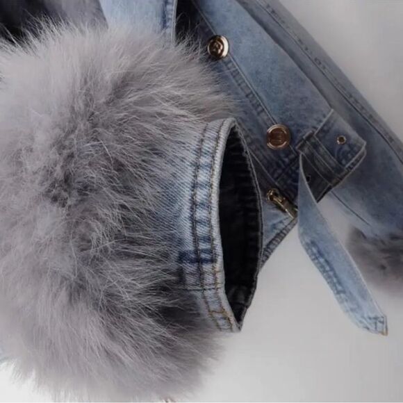 JACKET- 2 Way Denim Jacket With Detachable Faux Fur Lining - Picture 7 of 7